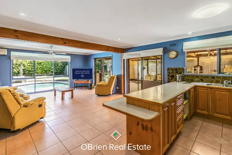 Fifth view of Homely house listing, 8 Witternberg Avenue, Frankston VIC 3199