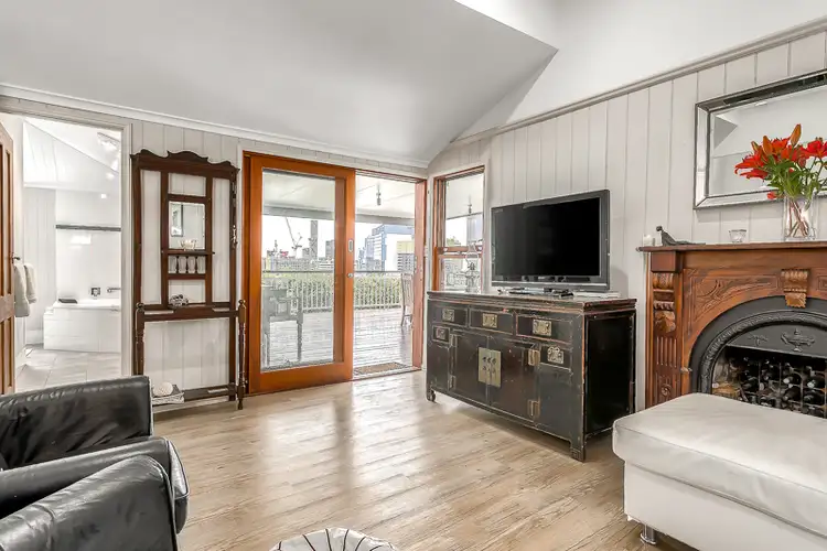 Fifth view of Homely house listing, 8 Frith Street, Highgate Hill QLD 4101