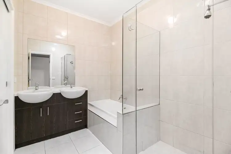 Fifth view of Homely unit listing, 1A Arabil Street, Frankston VIC 3199