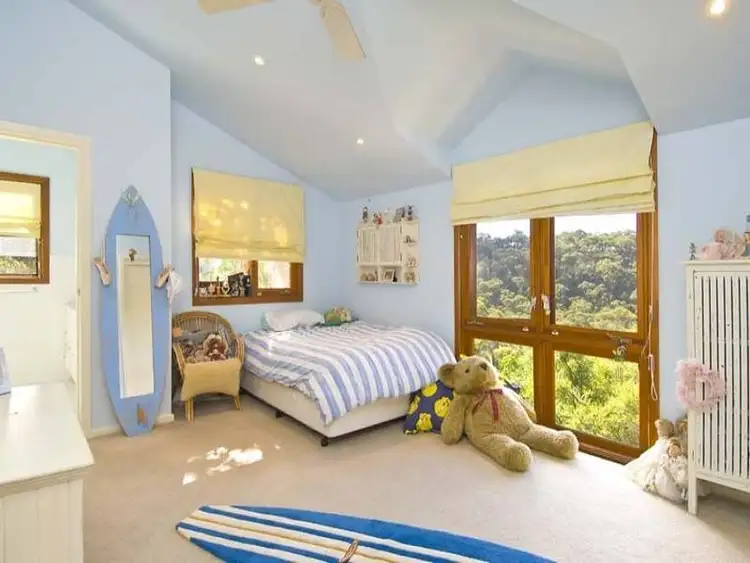 Sixth view of Homely house listing, 32 Kedumba Crescent, North Turramurra NSW 2074