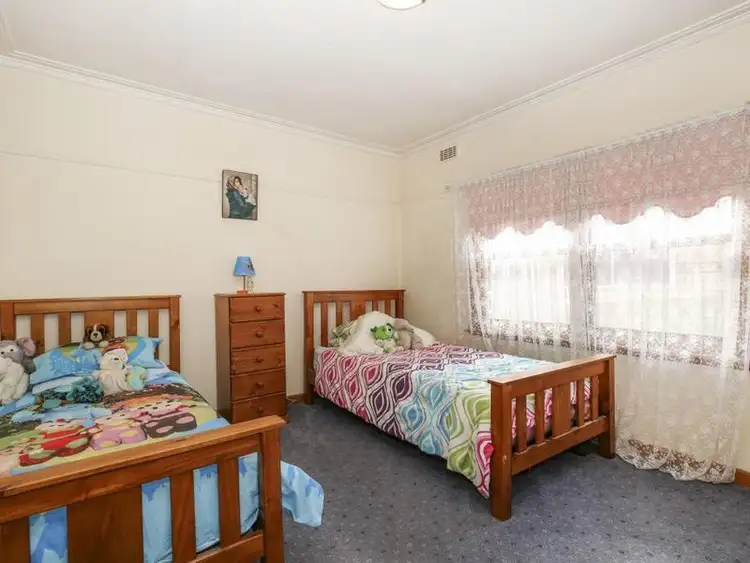 Sixth view of Homely house listing, 15 Glenvale Road, Reservoir VIC 3073