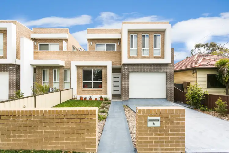 4 Hazelglen Avenue, Panania NSW 2213