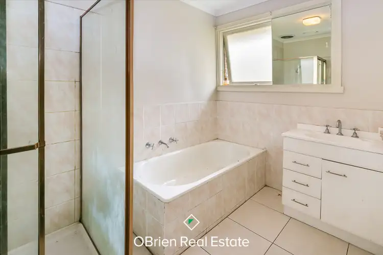 Sixth view of Homely house listing, 5 Callender Court, Frankston VIC 3199