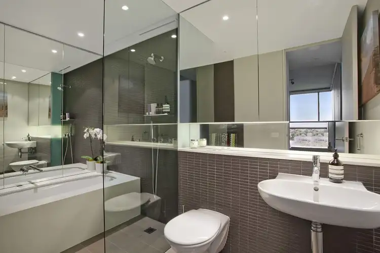 Fourth view of Homely apartment listing, 1407/3 Sterling Circuit, Camperdown NSW 2050