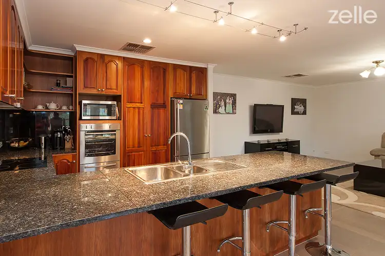 Fifth view of Homely house listing, 9 Valerie Way, Lavington NSW 2641