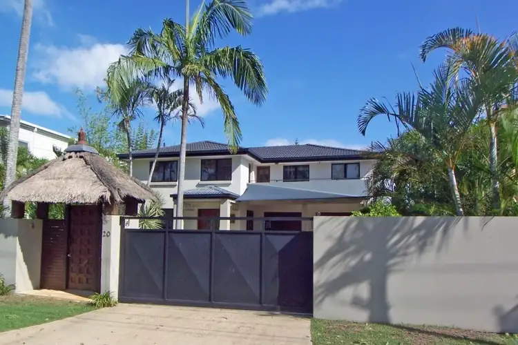 20 Moana Park Avenue, Broadbeach Waters QLD 4218