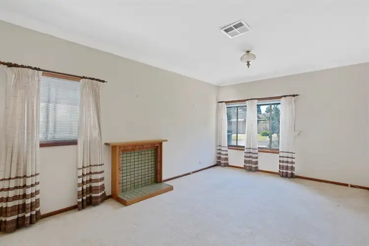 Third view of Homely house listing, 33 Chisholm Crescent, Bradbury NSW 2560