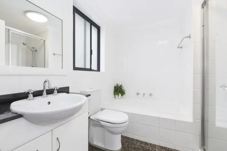 Fourth view of Homely apartment listing, 4/13-17 Searl Road, Cronulla NSW 2230