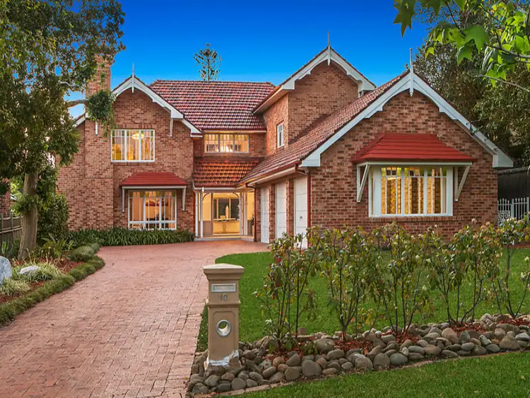 10 Briar Street, St Ives NSW 2075