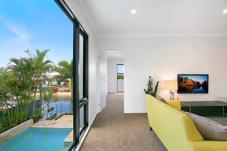 136 Monaco Street, Broadbeach Waters QLD 4218