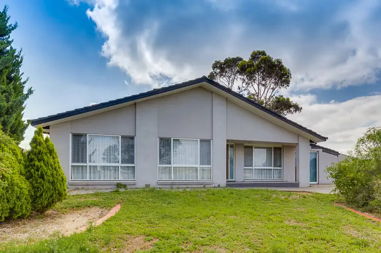 146 Underbank Boulevard, Bacchus Marsh VIC 3340