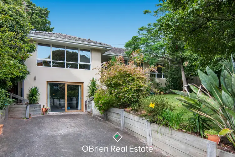 4 Pratt Avenue, Frankston South VIC 3199