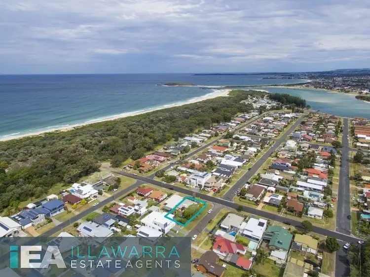 12 Boronia Avenue, Windang NSW 2528