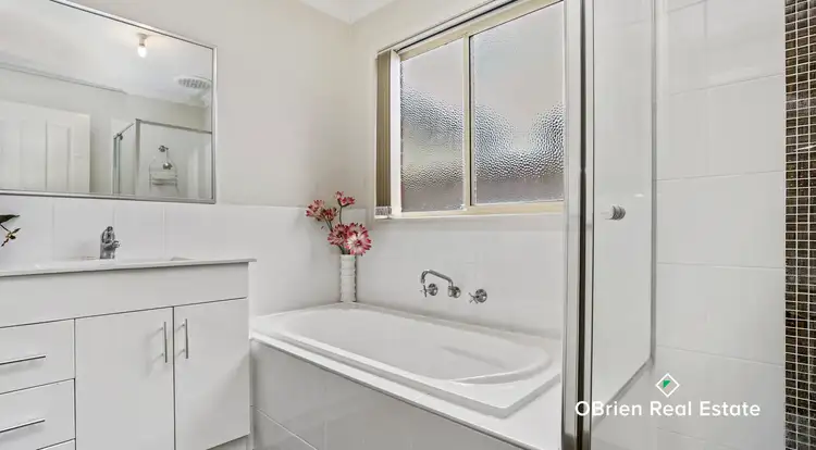 Sixth view of Homely house listing, 6 Albany Crescent, Pakenham VIC 3810