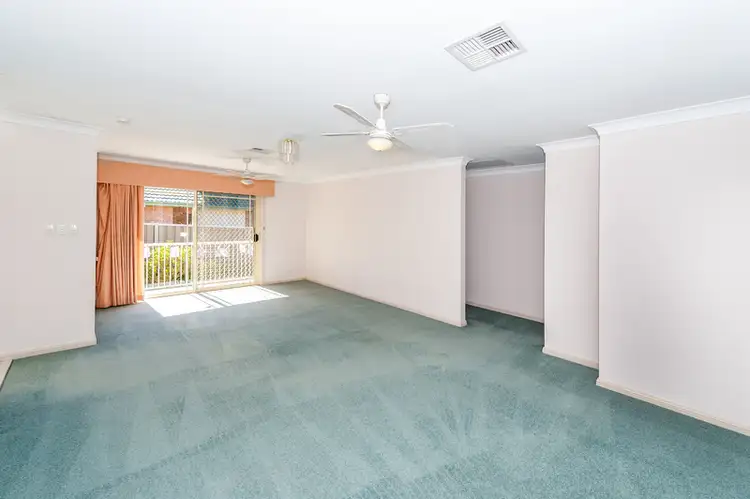 Sixth view of Homely villa listing, 2/18 Wallumatta Road, Caringbah NSW 2229