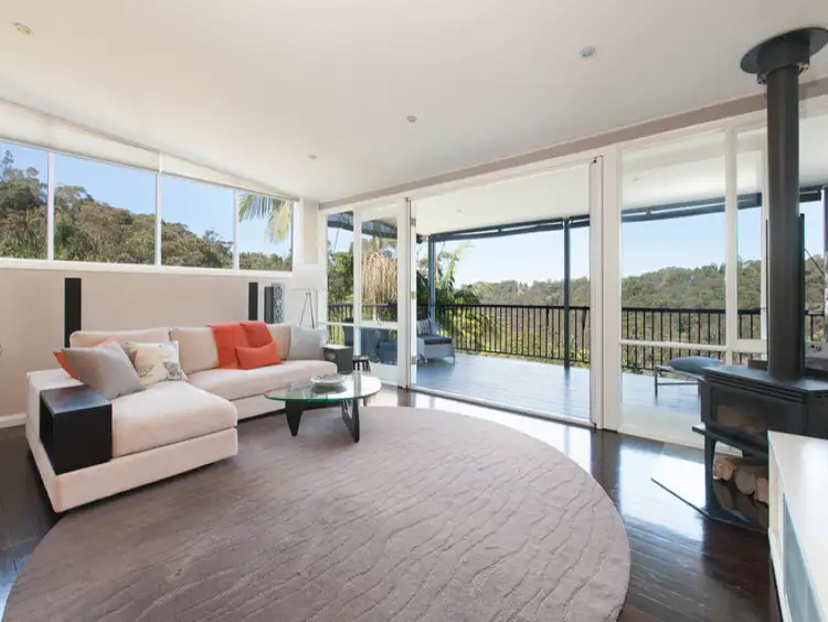 8 Nentoura Place, North Turramurra NSW 2074