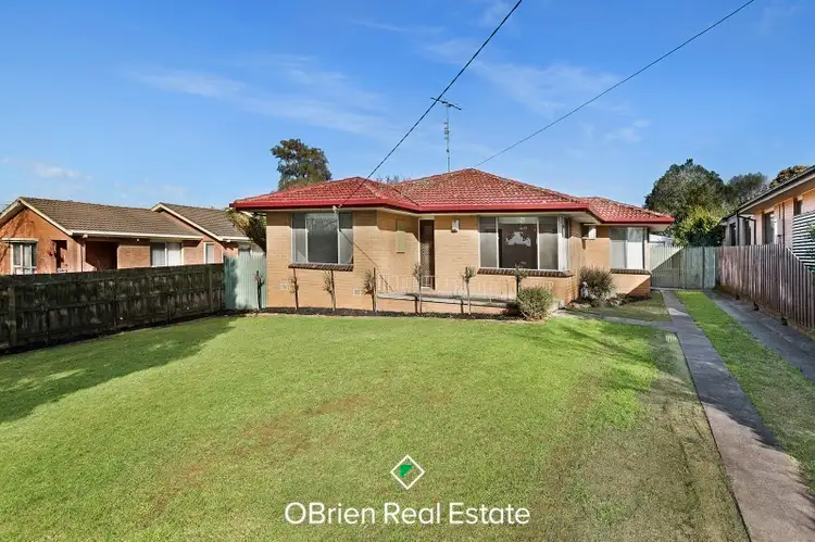 42 Wood Street, Drouin VIC 3818