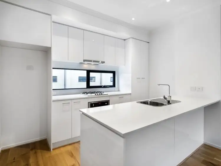 Sixth view of Homely townhouse listing, 5 Kiln Walk, Maidstone VIC 3012