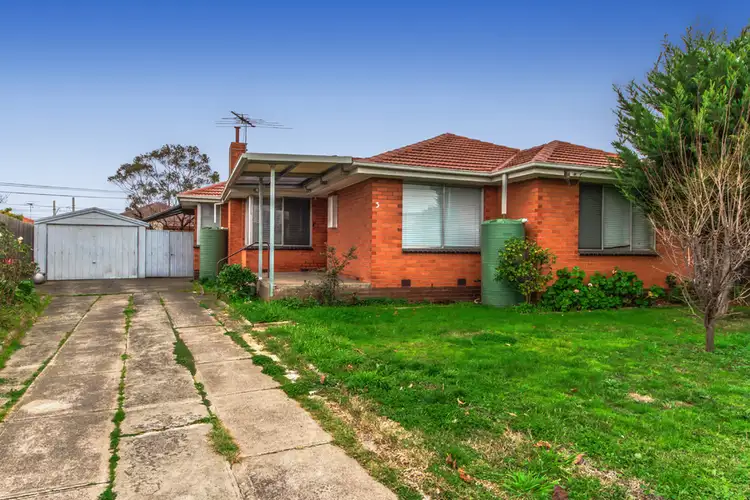 Second view of Homely house listing, 3 Chestnut Drive, St Albans VIC 3021