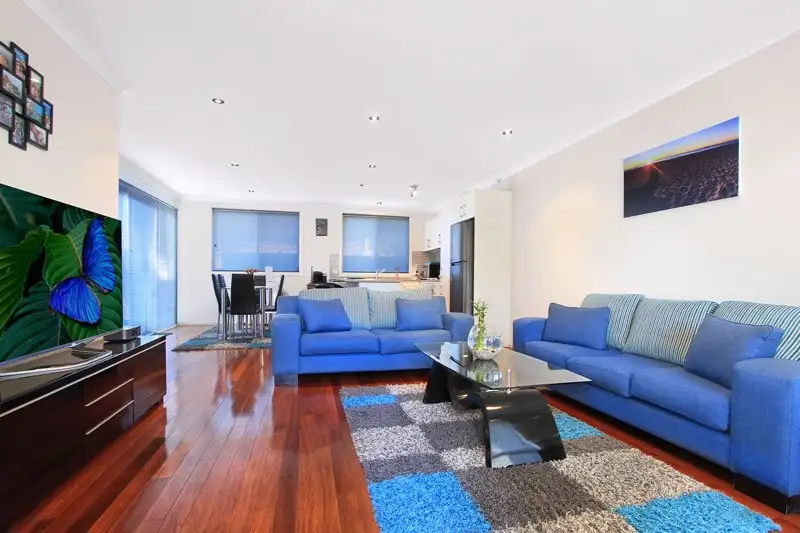 Main view of Homely townhouse listing, 6/16-18 Strathearn Avenue, Wollongong NSW 2500