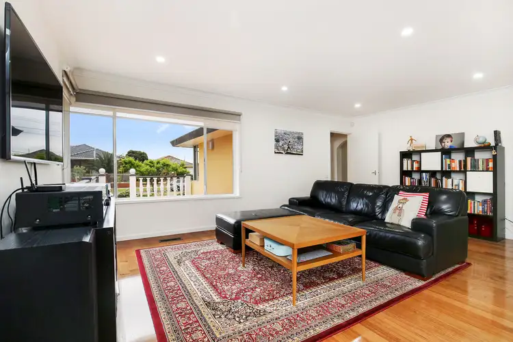 14 Mackenzie Street, Reservoir VIC 3073