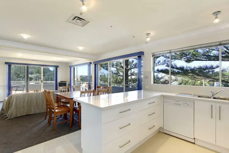 Sixth view of Homely unit listing, 2/21 North Avoca Parade, North Avoca NSW 2260