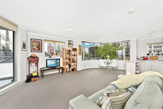 Third view of Homely apartment listing, 403/200 William Street, Woolloomooloo NSW 2011