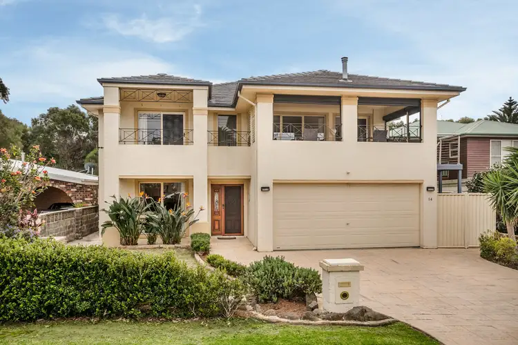 14 Hutton Avenue, Bulli NSW 2516