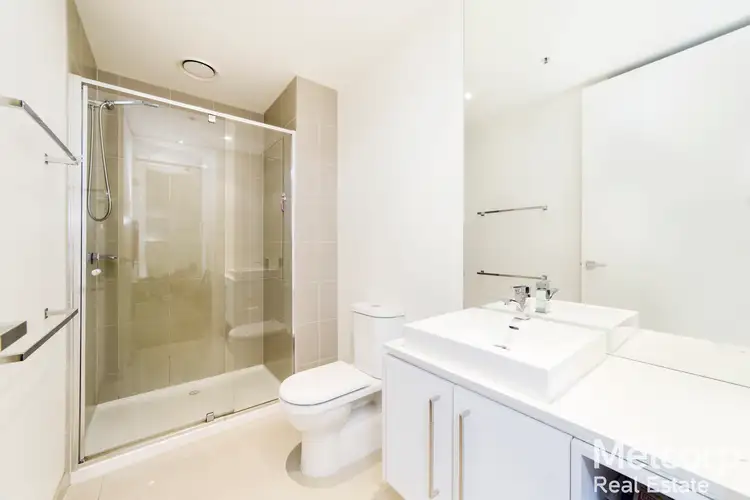 Fifth view of Homely apartment listing, 2210/25 Therry Street, Melbourne VIC 3000