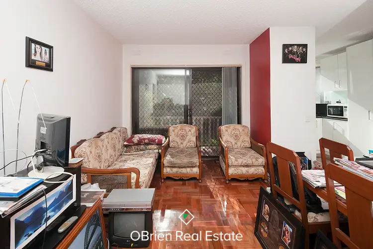 Fourth view of Homely apartment listing, 2/60 Cleeland Street, Dandenong VIC 3175
