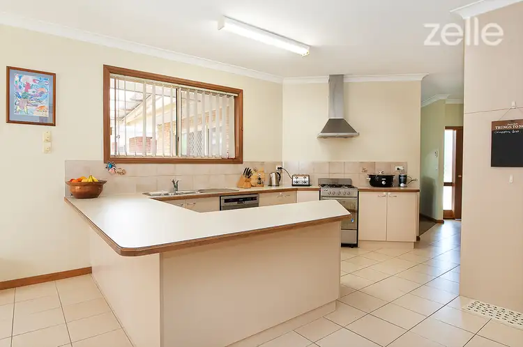 Second view of Homely house listing, 10 Condon Place, Lavington NSW 2641