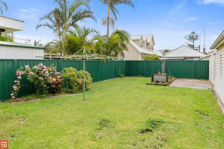 Second view of Homely house listing, 6 Farrell Road, Bulli NSW 2516