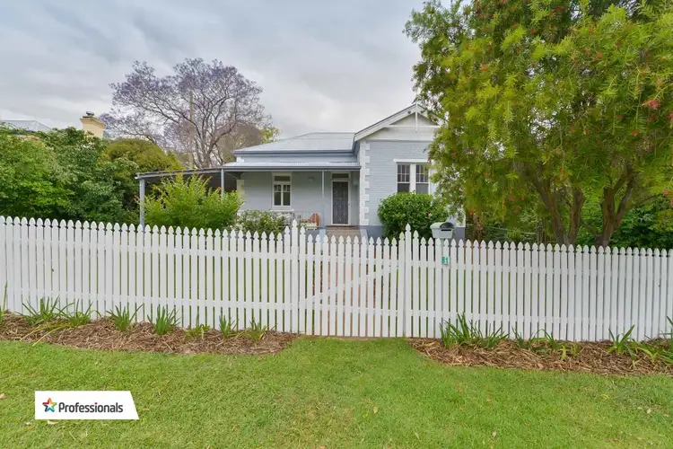 81 Roderick Street, Tamworth NSW 2340