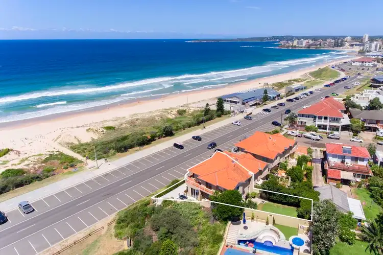 Second view of Homely townhouse listing, 4/1 Girrilang Road, Cronulla NSW 2230