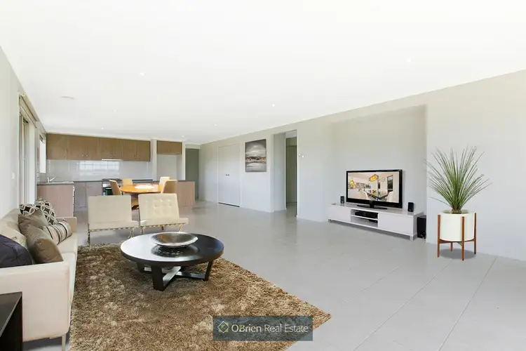 Fifth view of Homely house listing, 40 Kensington Square, Drouin VIC 3818