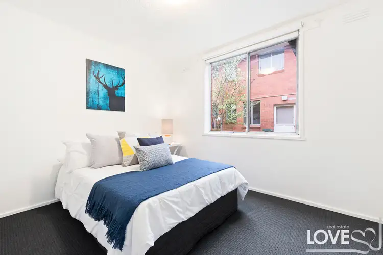 Fifth view of Homely apartment listing, 4/25 Martin Street, Thornbury VIC 3071