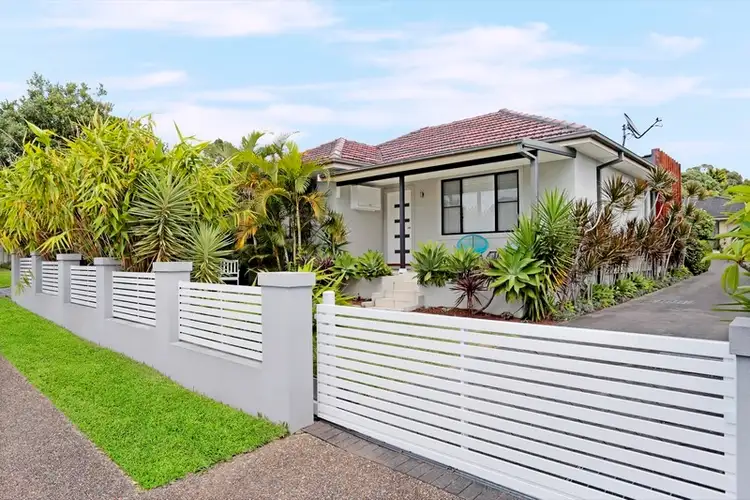 Sixth view of Homely house listing, 2/73 Yathong Road, Caringbah NSW 2229