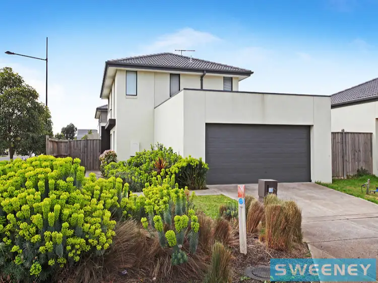 Second view of Homely house listing, 10 Regent Close, Burnside Heights VIC 3023