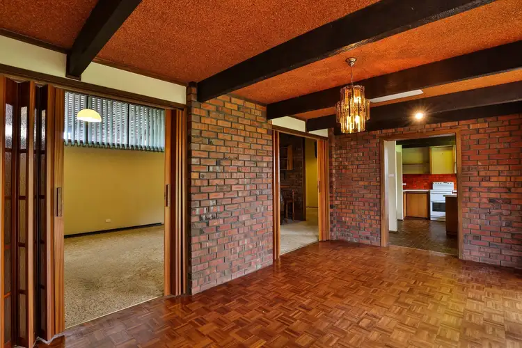 Fifth view of Homely house listing, 8 John Court, Irymple VIC 3498
