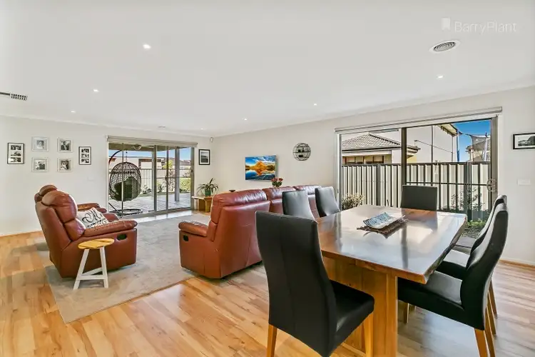 21 Tilia Drive, Cranbourne North VIC 3977