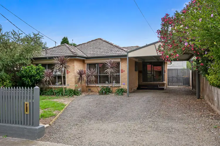 54 Lloyd Avenue, Reservoir VIC 3073