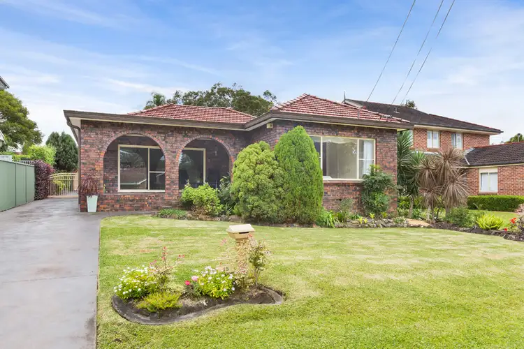 15 Warrina Road, Caringbah South NSW 2229