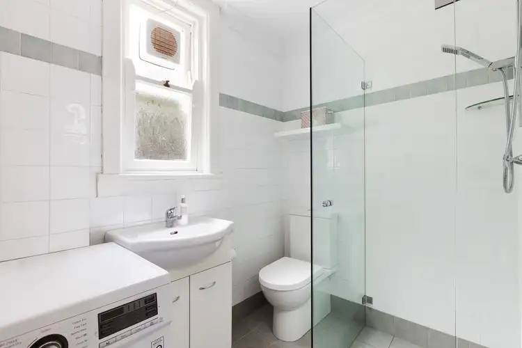 Sixth view of Homely apartment listing, 2/188 Blues Point Road, Mcmahons Point NSW 2060