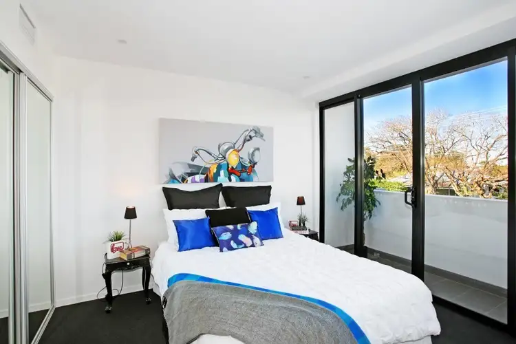 Fourth view of Homely unit listing, 4/35 Clarence Road, Indooroopilly QLD 4068