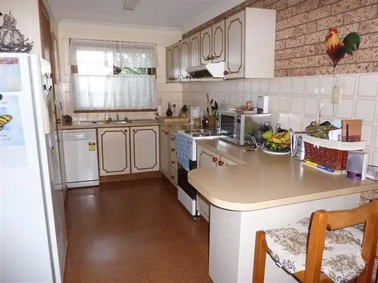 Third view of Homely unit listing, 2/13 Bedford Avenue, Dubbo NSW 2830