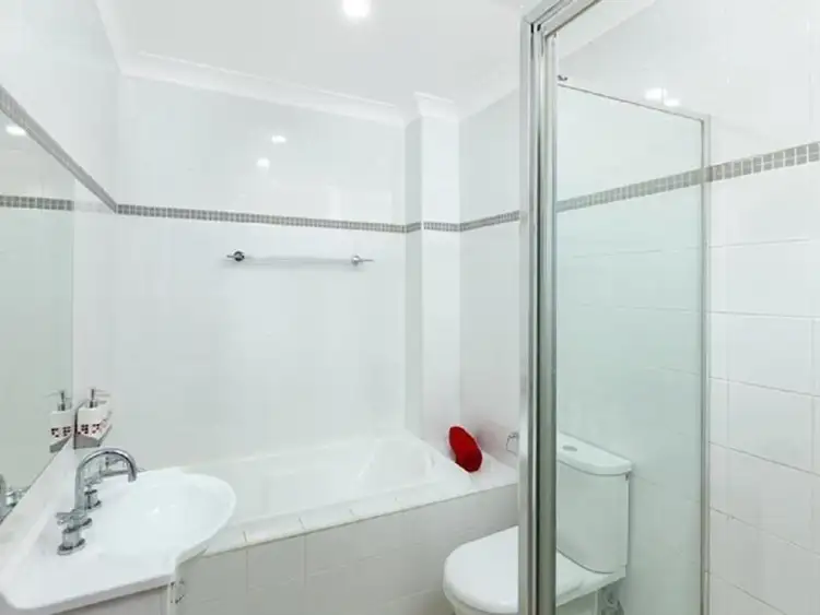 Fifth view of Homely unit listing, 19/28 Brookvale Avenue, Brookvale NSW 2100