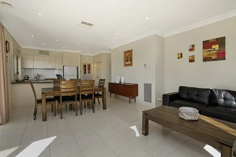Fifth view of Homely house listing, 2 Howe Court, Epsom VIC 3551