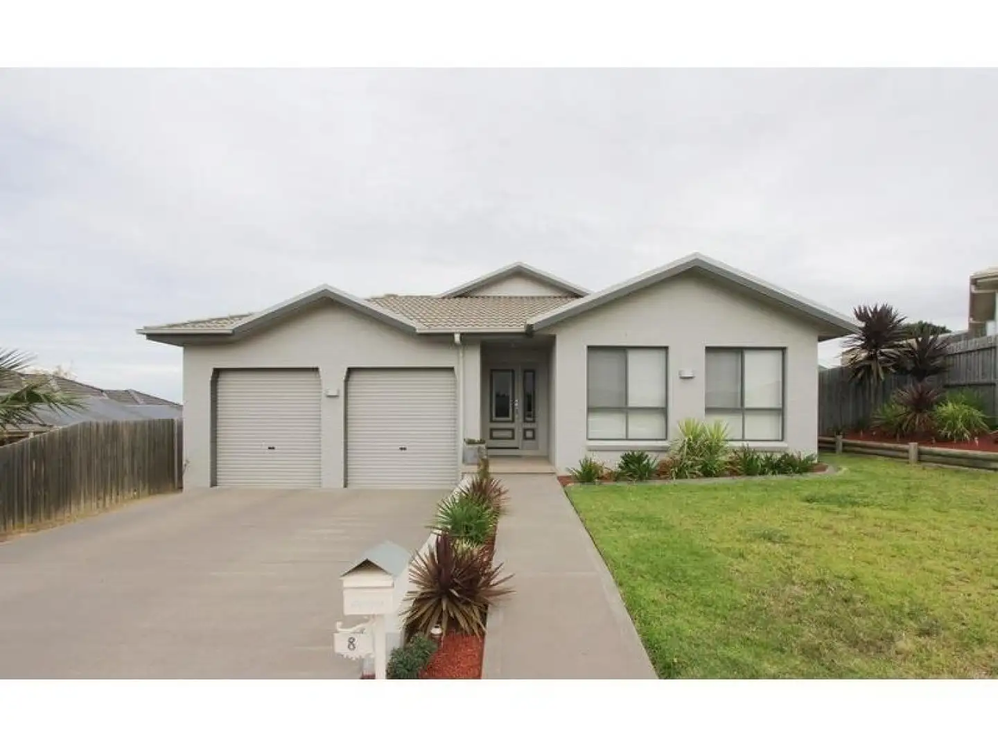 Main view of Homely house listing, 8 Barry Crescent, Goulburn NSW 2580