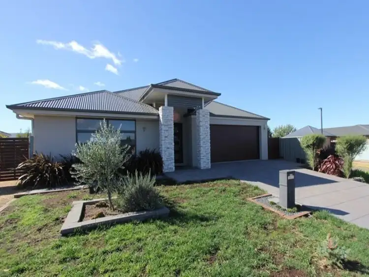 Main view of Homely house listing, 9 St Aubyn Road, Goulburn NSW 2580