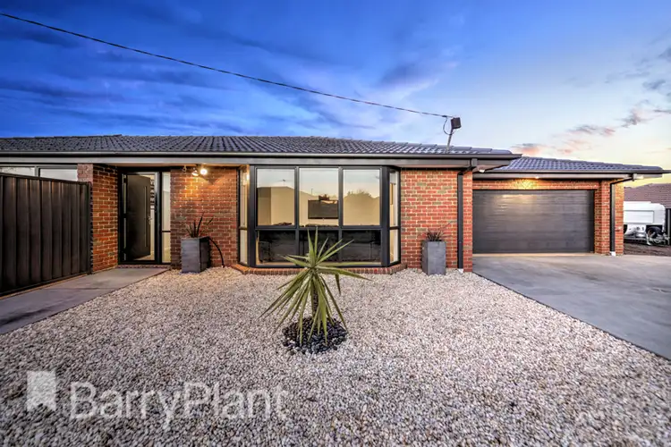1 Herald Walk, Kings Park VIC 3021